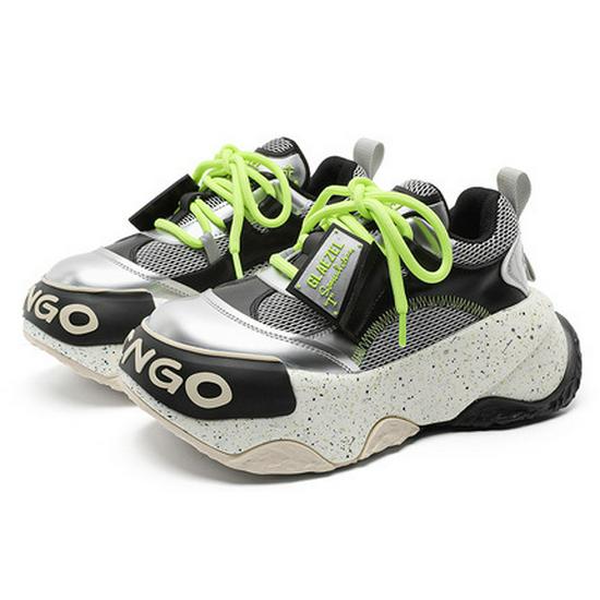 

Женские демисезонные туфли на танкетке с колор-блоком, увеличивающие рост 39 Women серебряный/чёрный