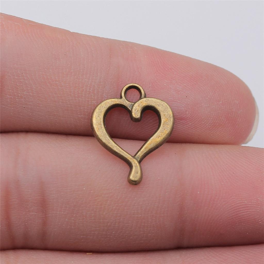Charms Openwork Heart Pendants Vintage Jewelry Supplies QC068