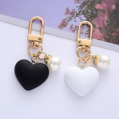 Porta-chaves em Forma de Coração com Berloques de Pérola Ornamentos de Bolsa para Estojo de Fone de Ouvido da Moda