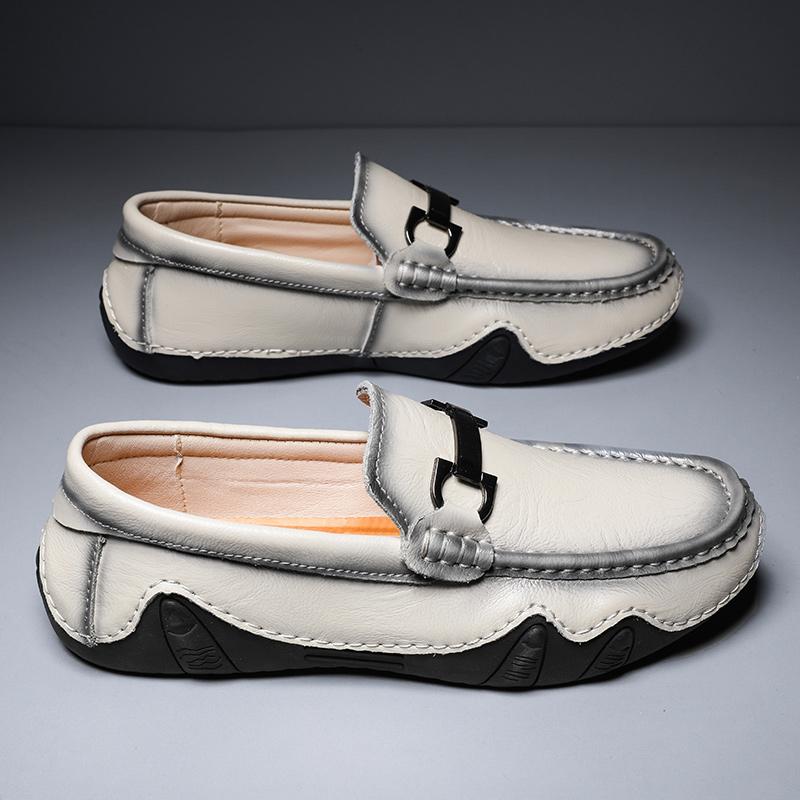 New Loafers Men Big Size Leather Moccasins Casual Shoes Outdoor Mens Driving Shoes Slip on Men Lazy Shoes Leisure Walk Moccasins