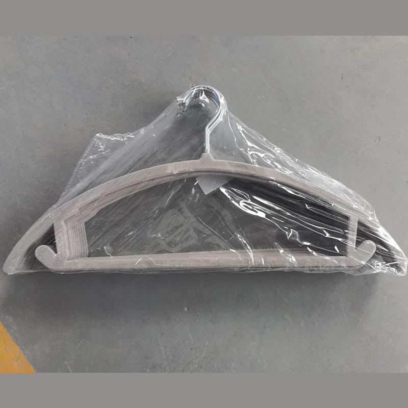 

10PCS Premium Velvet Hangers,Non Slip No Shoulder Bump Suit Hanger with Hooks,Space Saving Rounded Rack for Sweater Jackets Bra 10PCS сірий