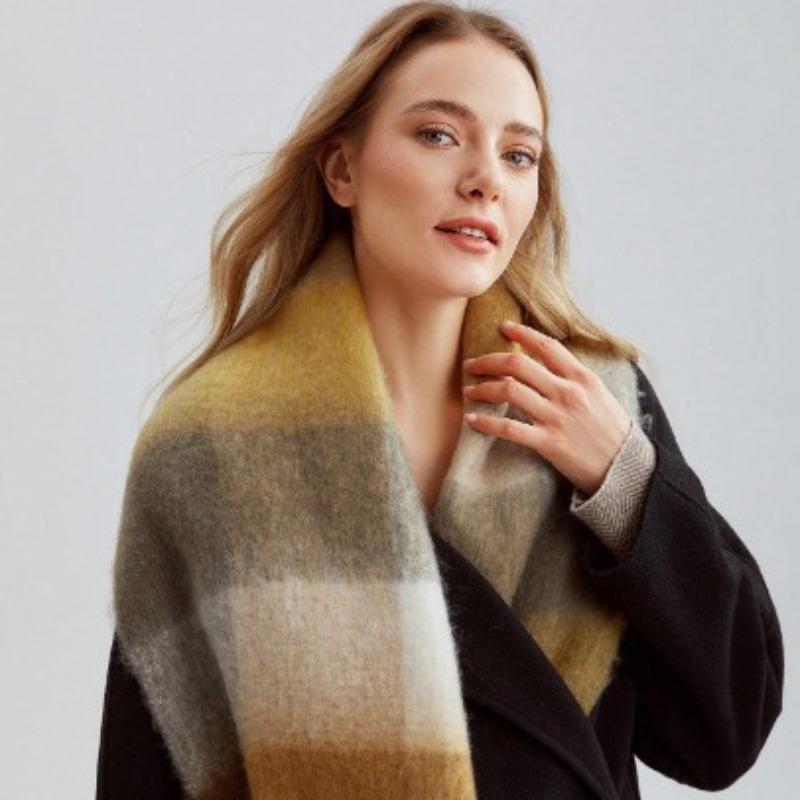 High-end color matching mohair scarf women's autumn and winter warmth thickened versatile plaid tassel