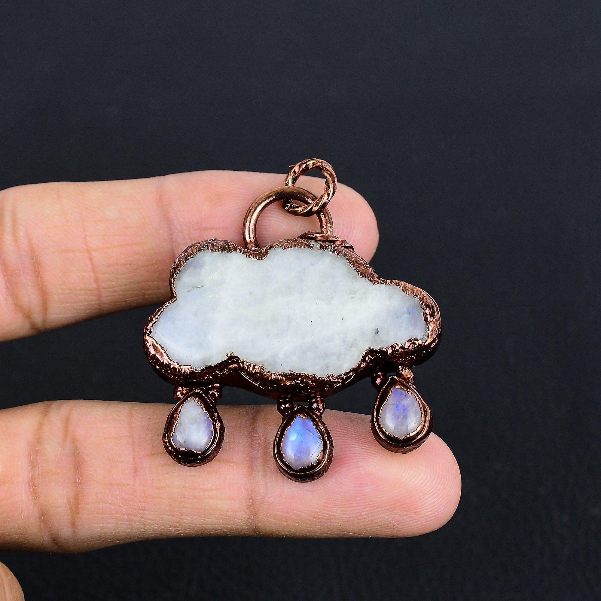 

Кулон из радужного лунного камня, Ювелирные изделия из драгоценных камней, Медный гальванопластический кулон, Красивый кулон ручной работы 2.55 Inches