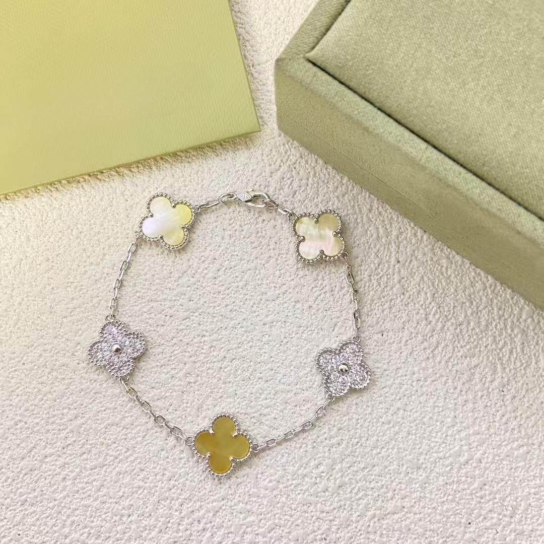 

Браслет «Четырехлистный клевер Пятицветник» Женский двусторонний «Счастливый клевер» Высокая версия Цветок Браслет-талисман на удачу 925 Silver серебряный