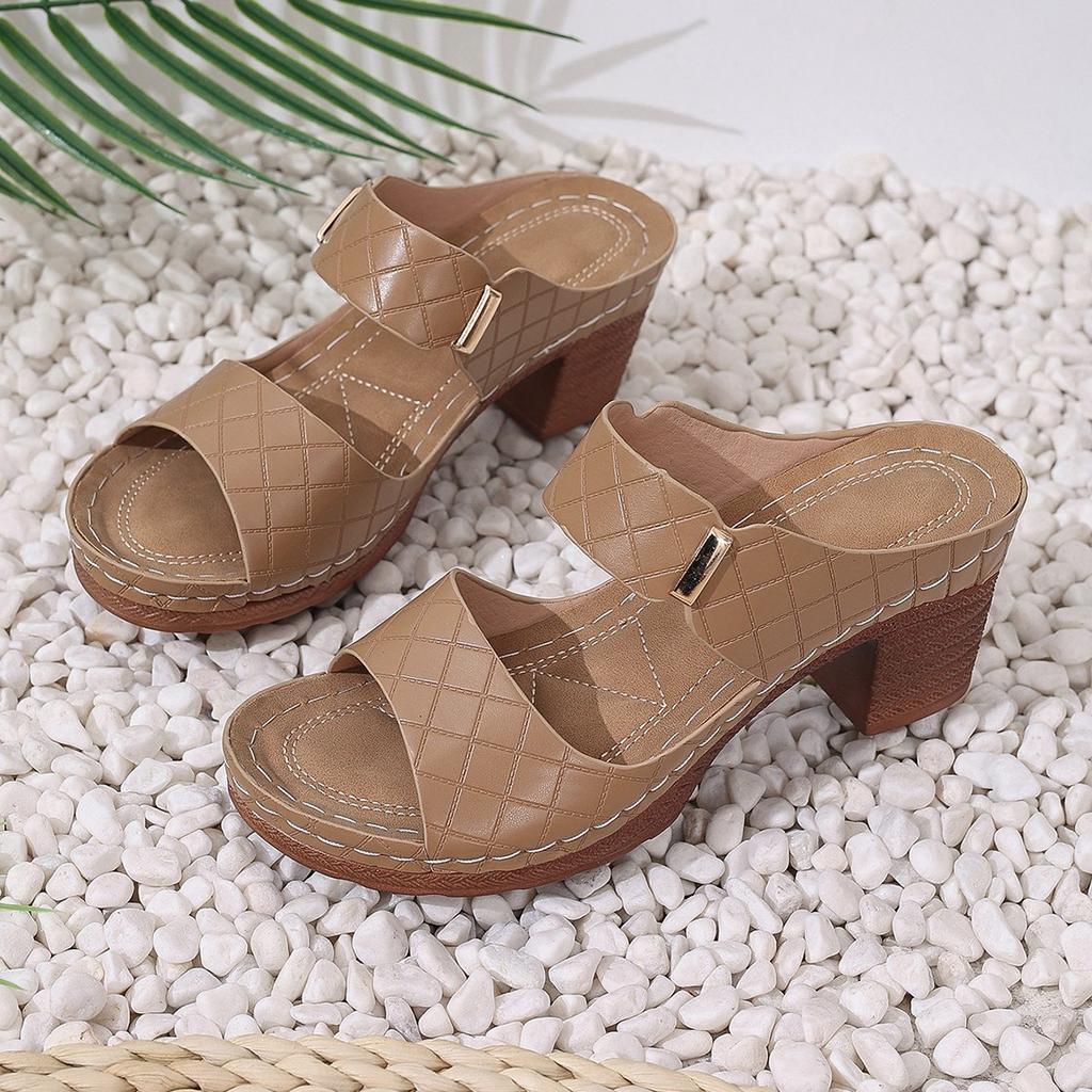 2025 Foreign Trade Summer New European and American Style One-word Solid Color Large Size Thick Heel Round Head Cool Slippers