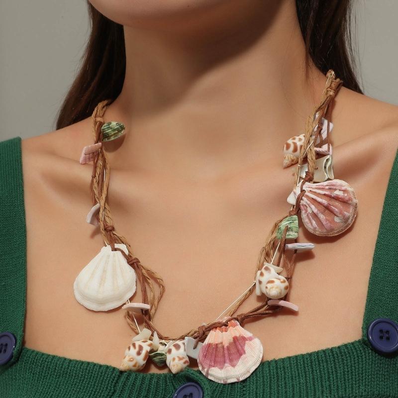 Unique Starfish Shell Choker Necklace for Women Retro Large Conch Collar Necklace Statement Pendant Neck Jewelry Gift
