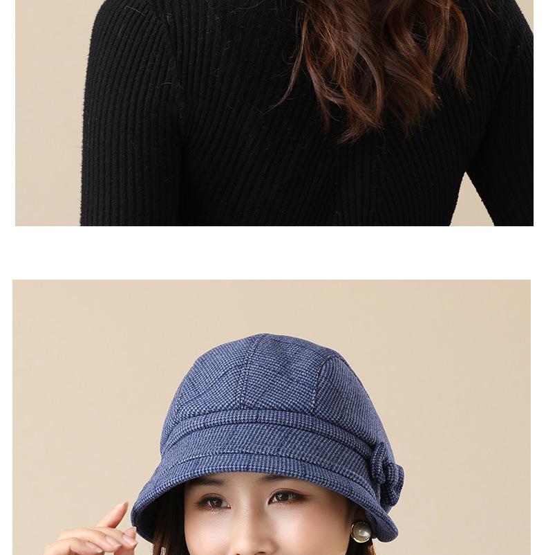 Plaid Autumn & Winter Women's Fisherman Hat: Stylish, Warm, & All-Match for Middle-Aged & Elderly.