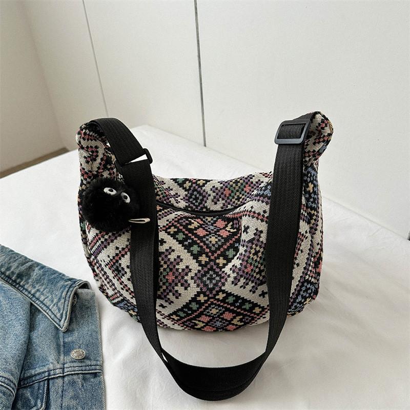 Fashionable 2023 Fall Trendy Shoulder Bag Chic Street Style Dumpling Bag In Canvas