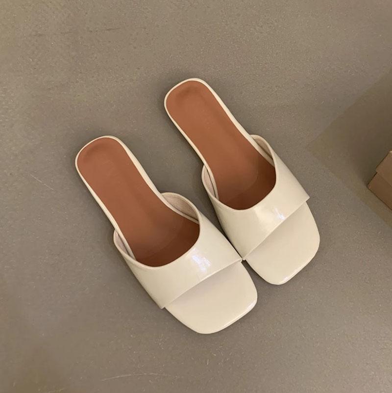 Women Flats Slippers Fashion Open Toe Ladies Outdoor Beach Vacation Sandal Summer Women's Silvery Shoes Casual Square Toe Slides