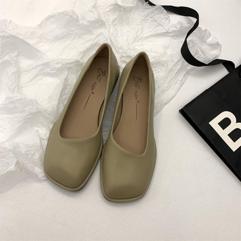 2025 spring and autumn new square head Doudou shoes women's Korean version one-pedal lazy grandma shoes thick heel explosion love