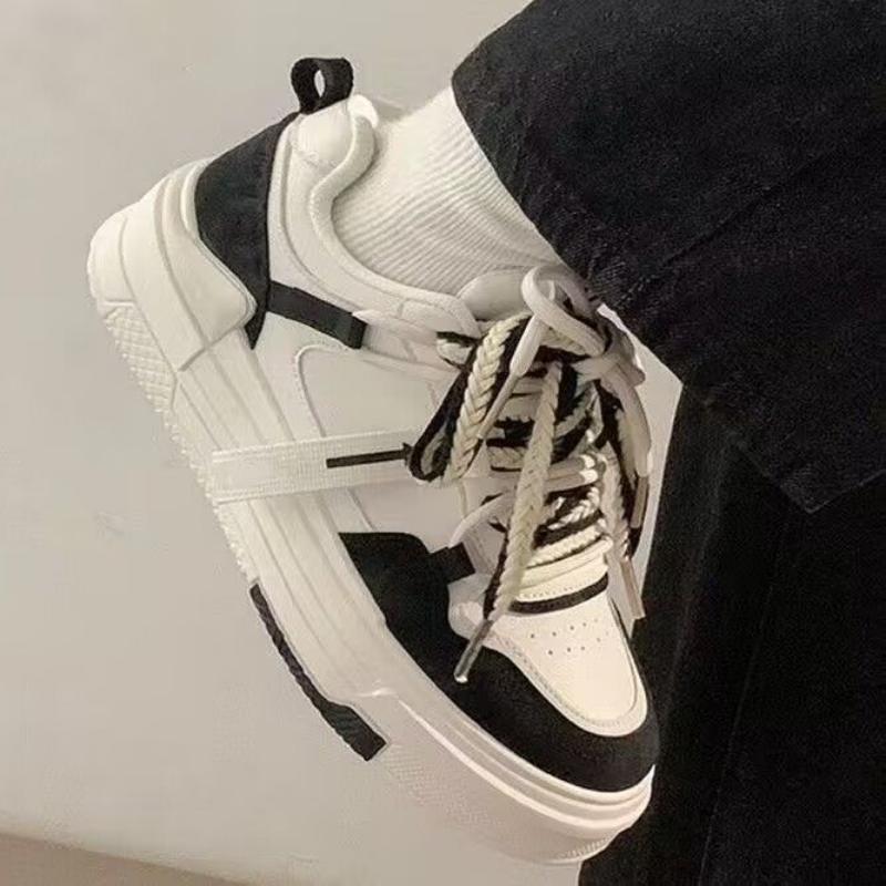 Ins Style Trendy Niche Fundo Grosso Sapatos de Cabeça Grande Retro Peplum Respirável Anti-odor Antiderrapante Tênis de Cano Baixo Usáveis