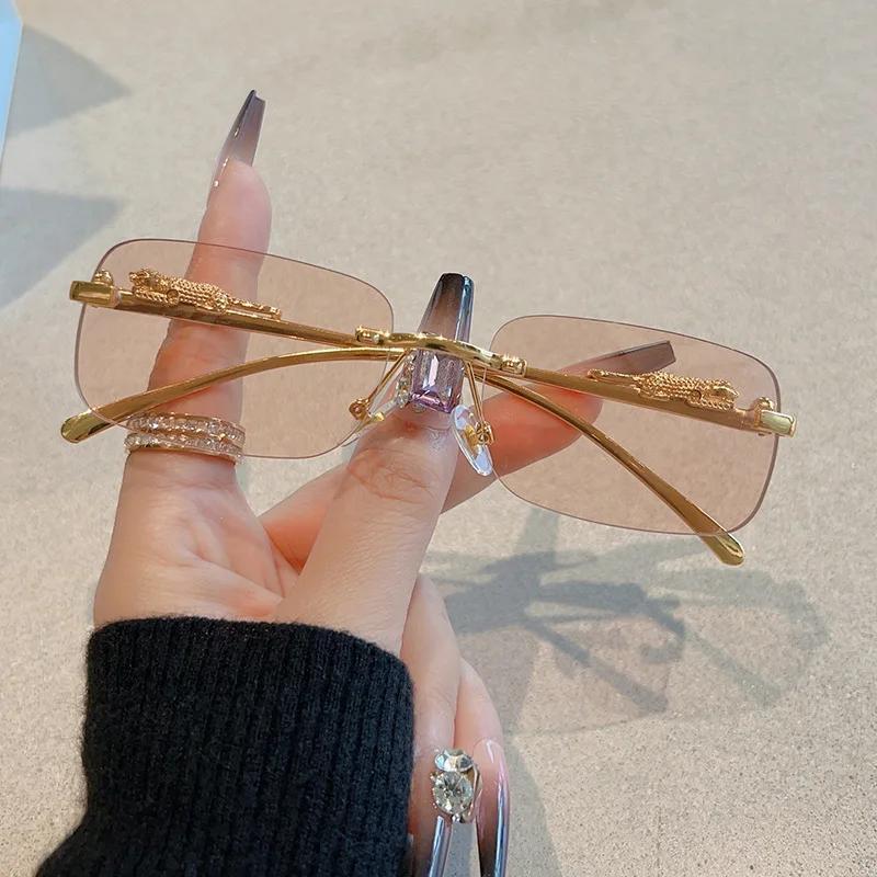 

Frameless Rectangle Sunglasses Fashion Personalized Metal Sun Glasses Women Fashionable Eyewear Outdoor Travel