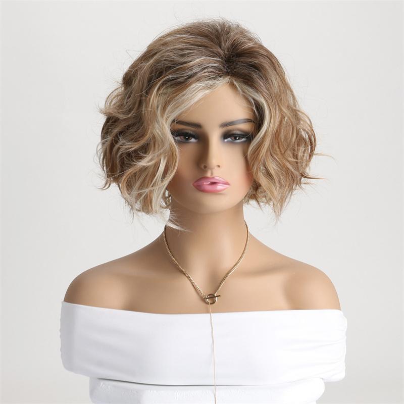 

Короткие стрижки из синтетического волокна, светлые парики для женщин, прически, золотистый парик для замены волос с кудрями и челкой для мамы