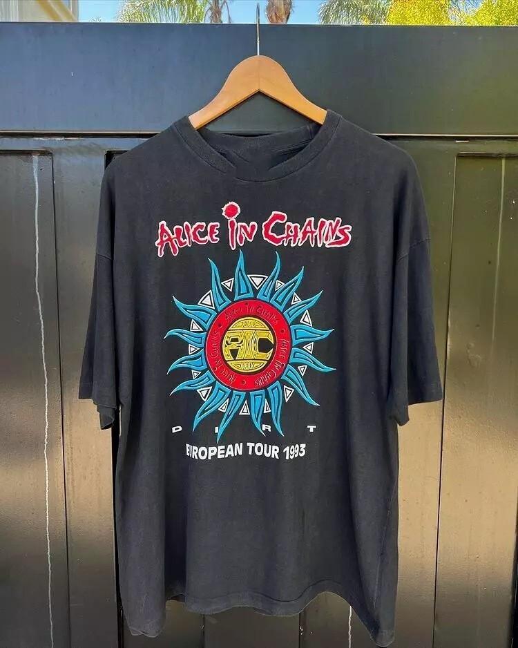 

Alice In Chains Tour 1993 Unisex Black T-shirt Size S-5XL Unisex T-Shirt M
