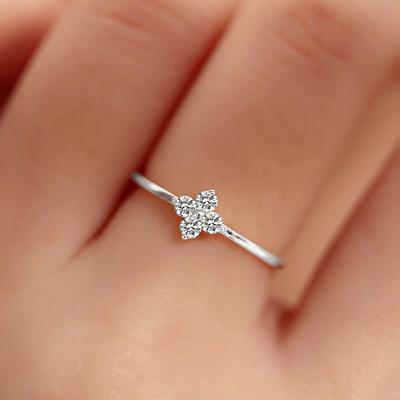 S925 Sterlingsilber Klee Zirkon Dünner Ring Damen Exquisites Nischendesign Hoher Sinn für Temperament Wilder Silberring