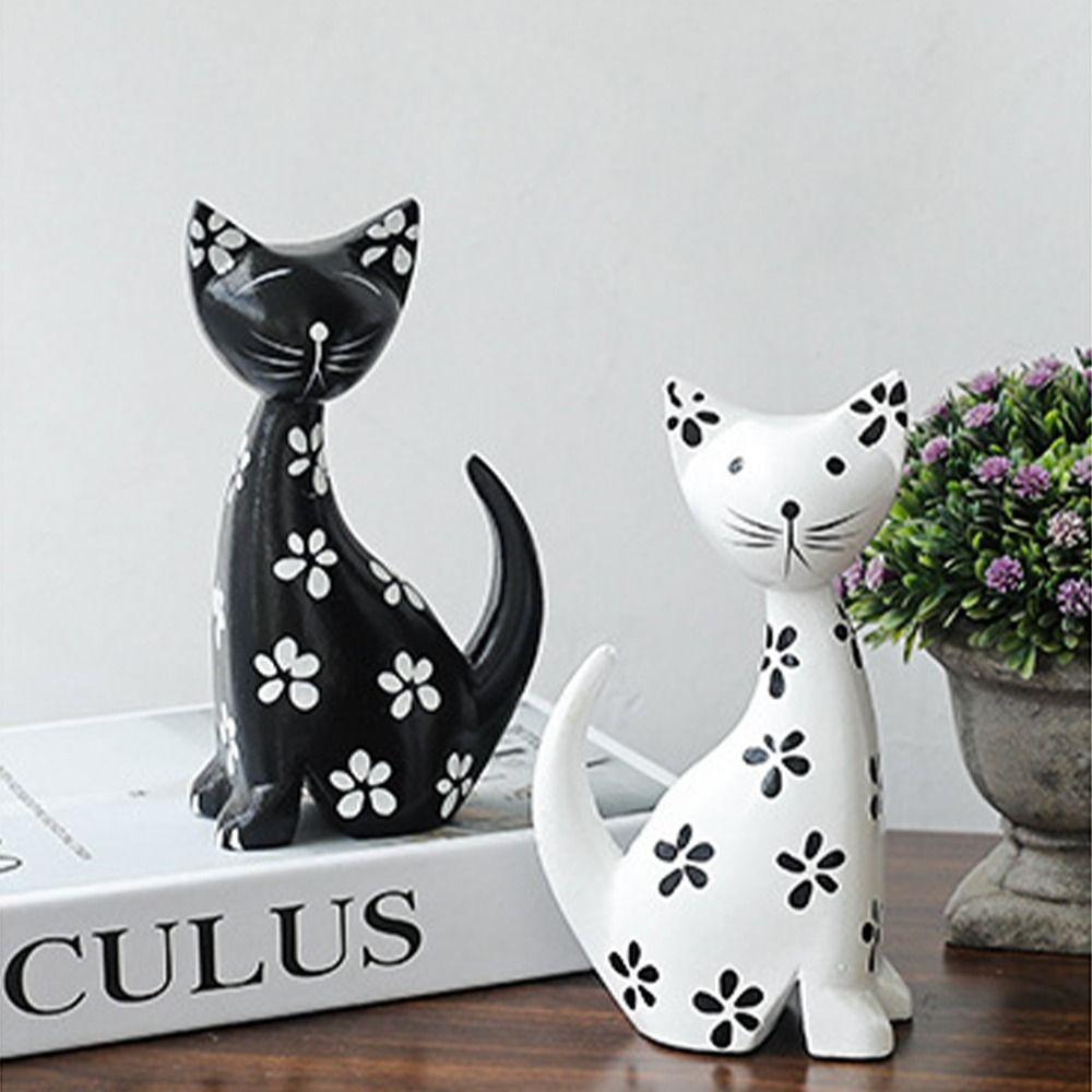 2pcs Modern Cat Statue Wooden Miniatures Figurine Desktop Ornament Animal Sculpture  Car