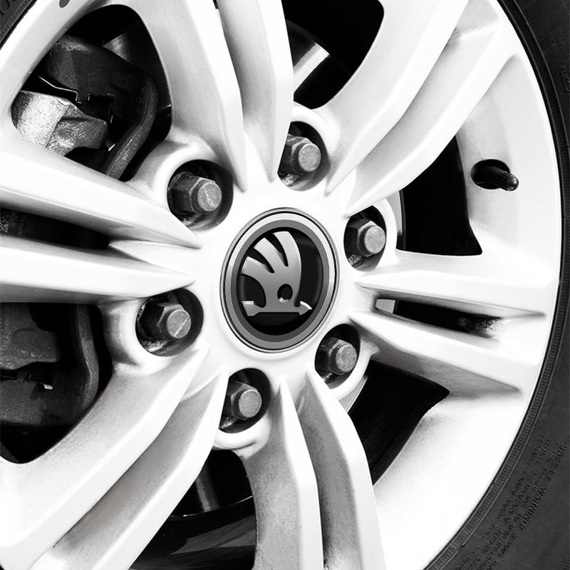 4ks 60MM Krytka středu kola automobilu Příslušenství pro Škoda Octavia Superb Rapid Kodiaq Karoq Fabia Kamiq Roomster Citigo
