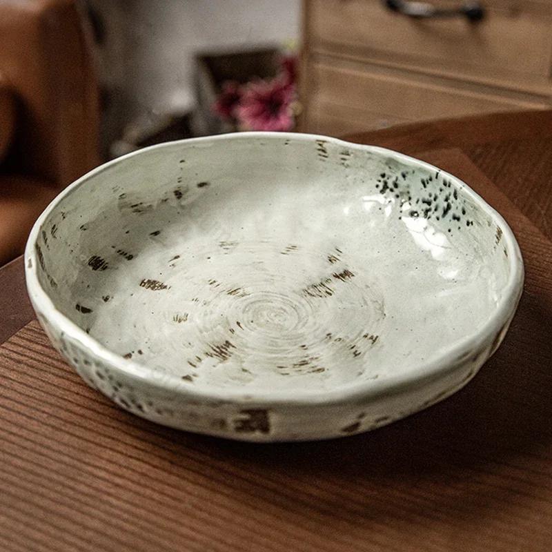 Retro nepravidelné keramické talíře Luxusní restaurace Dezert Salátové mísy Lahodná jídla Jídelní talíř Vynikající domácí nádobí