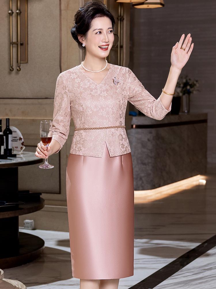 Elegant 2025 Mother-in-Law Wedding Dress: Young Style, Daily Wear Option