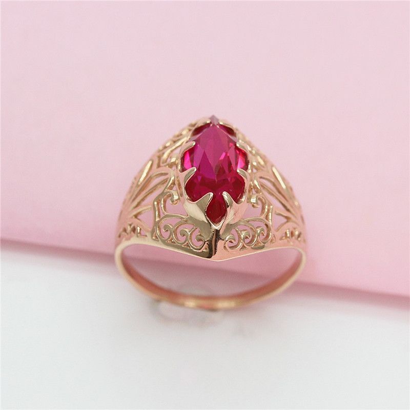 Purple Gold-Plated Rose Gold Inlaid Redstone Hollow Ring, Foreign Style Generous Fashion Women'S Jewelry