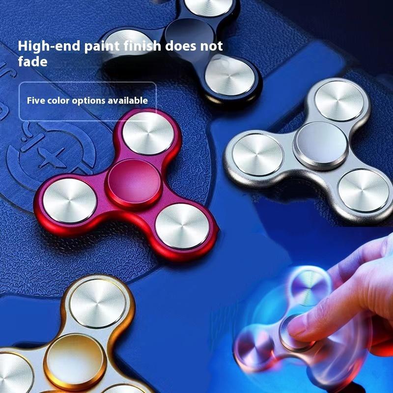 Alüminyum Alaşımlı Üç Kanatlı Fidget Spinner Metal Stres Giderici Anksiyete Önleyici El Oyuncağı Taşınabilir Dayanıklı Yetişkin Hediyesi Rahatlama Aracı
