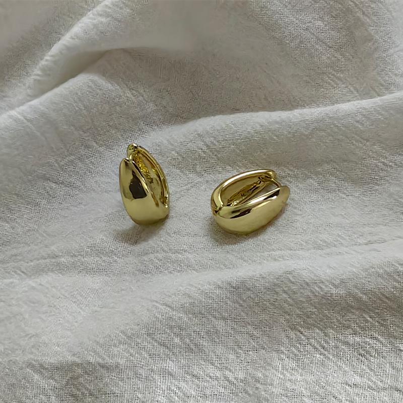 Fashion Simple Smooth Metal Hoop Earring Charm Women Trendy Vintage Party Accessories Gifts Handmade Jewelry