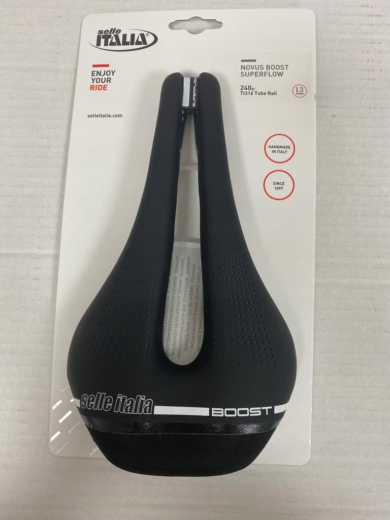 Sedlo Selle Italia Novus Boost Superflow L