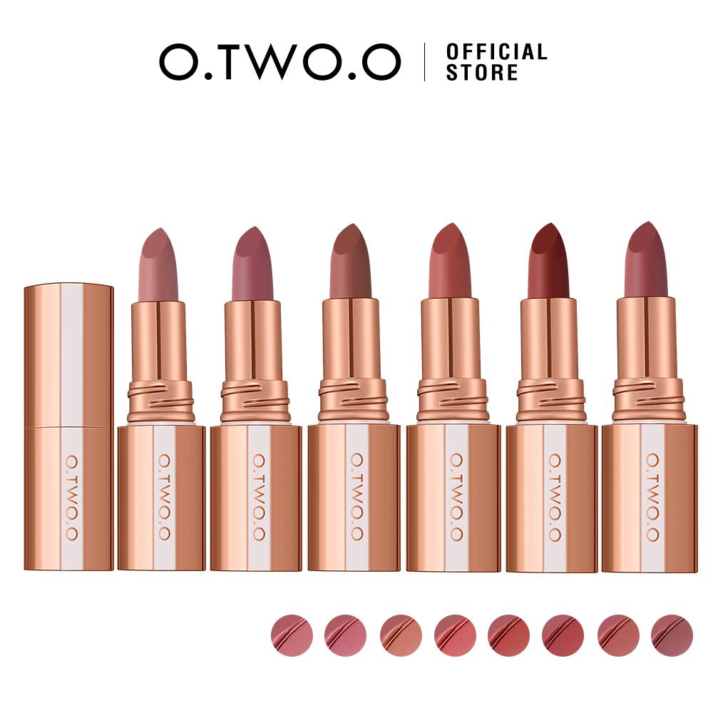 O.TWO.O 8 stuks Lippenstift Make-up Set Langhoudend Waterdichte Lippenstift Vlekbestendig Mat Sexy Gepigmenteerd Fluweelachtige Finish Lip Tint