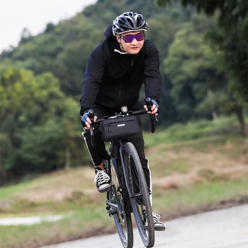 Large Capacity Polyester Bicycles Handlebars Bag Fashionable Green Bike Front Bag for Easy Storage Of Cycling Essential
