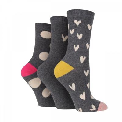 Women S Grey Heart dotS SockS Set