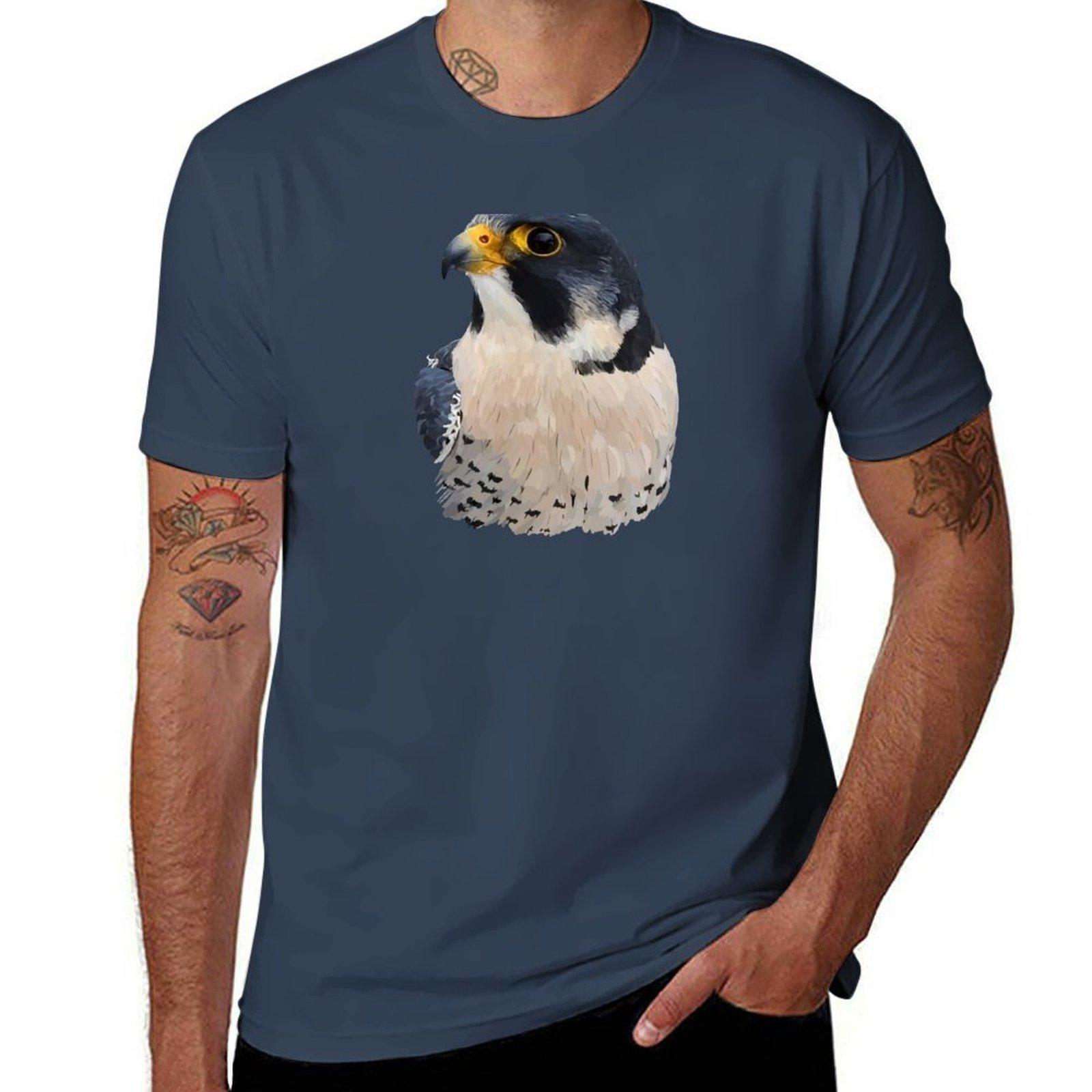 Peregrine Falcon Tshirt Holiday All Match Tshirt S