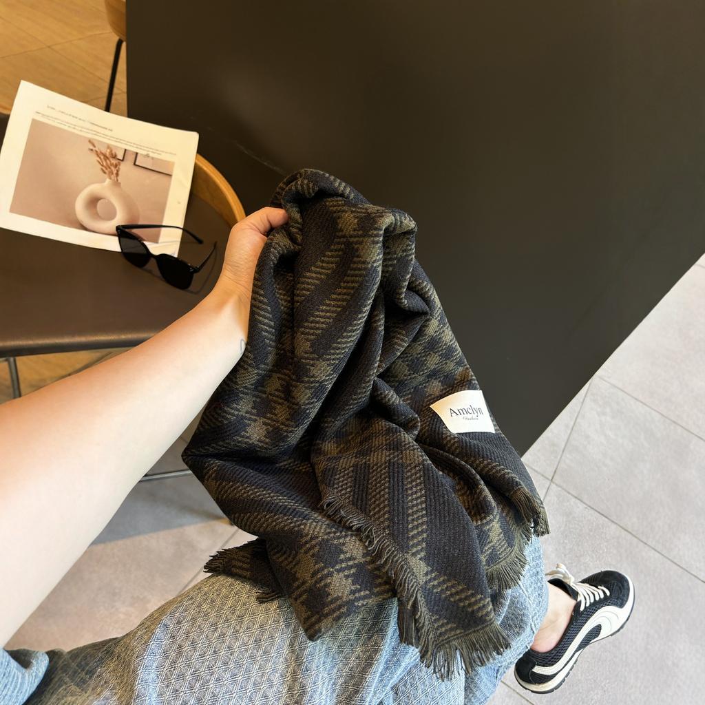 Women's New Winter Wool Scarf British Style Twill Plaid Shawl Versatile Warm Scarf