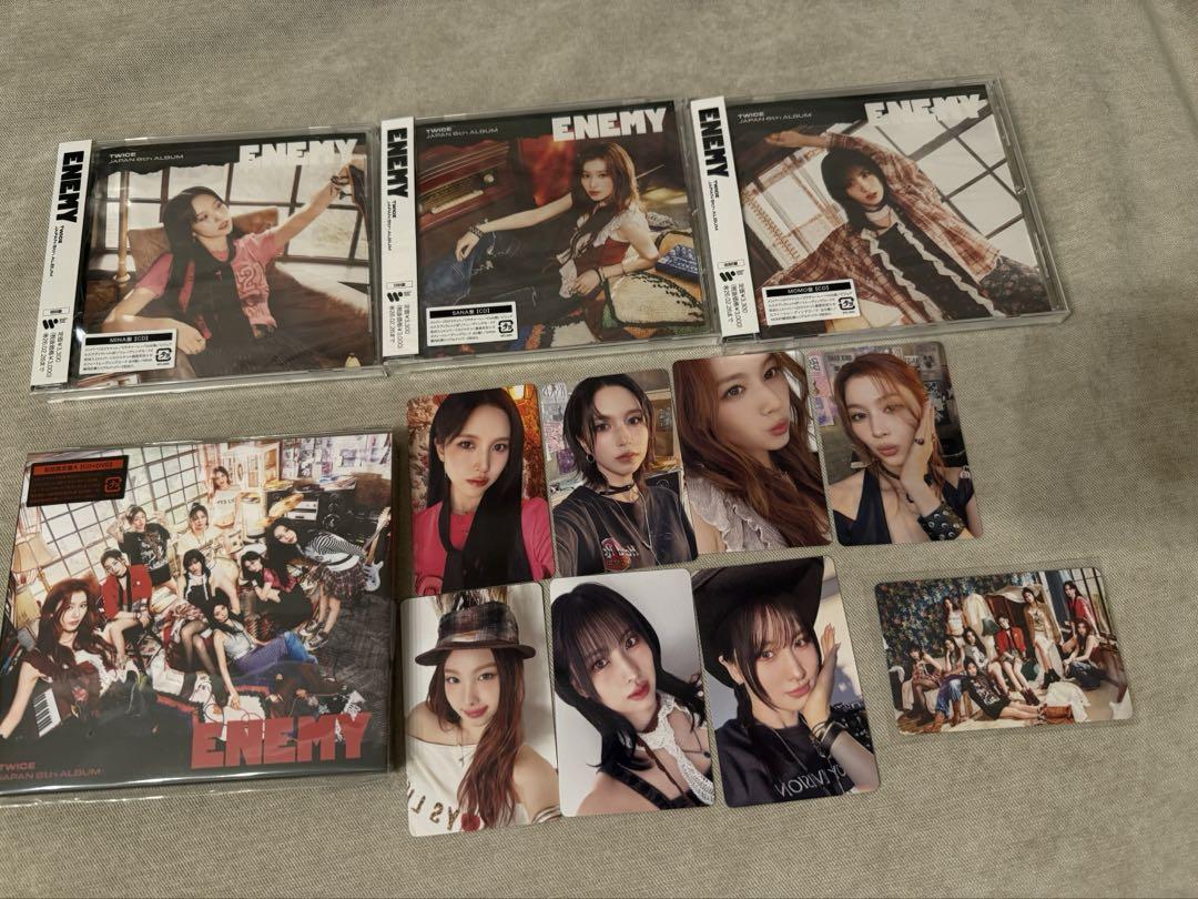 

[USED] TWICE ENEMY MISAMO solo album + first edition A album