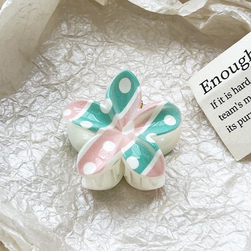 Romantic Frangipani Hair Clips with Printed Hairpins and Flower Hairpins for The Back of The Head