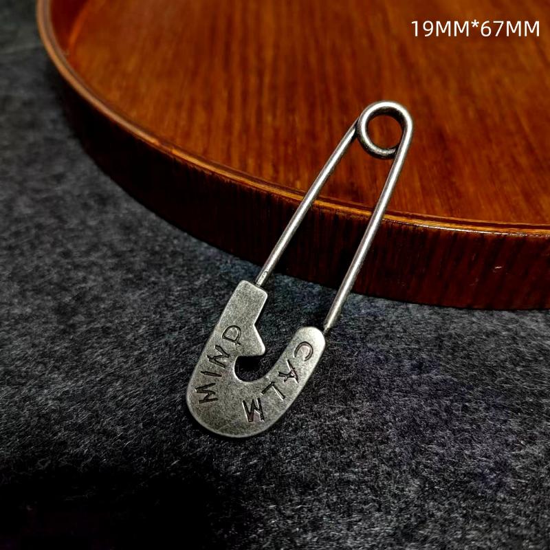 Vintage Engraved Letter/Number Large Brooches Sweater Scarf Buckle Cardigan Anti-Slip Big Pin Decoration Accessories