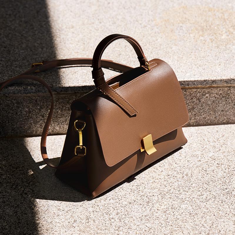 

Mrs. Qiao Bag 2025 New High-End Handbag for Women Spring Summer Genuine Leather Ladies Bag Mom Bag Women s Crossbody Bag Long25.5CM，Wide10CM. Hi