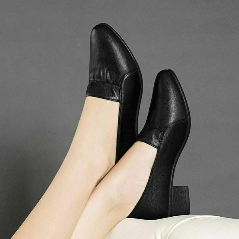 

Really Soft Leather Soft-soled Women s Fashion Mother Shoes Spring and Summer Thick-heeled Single Shoes Work Shoes All-match Soft-soled EU33/CN34 чорний