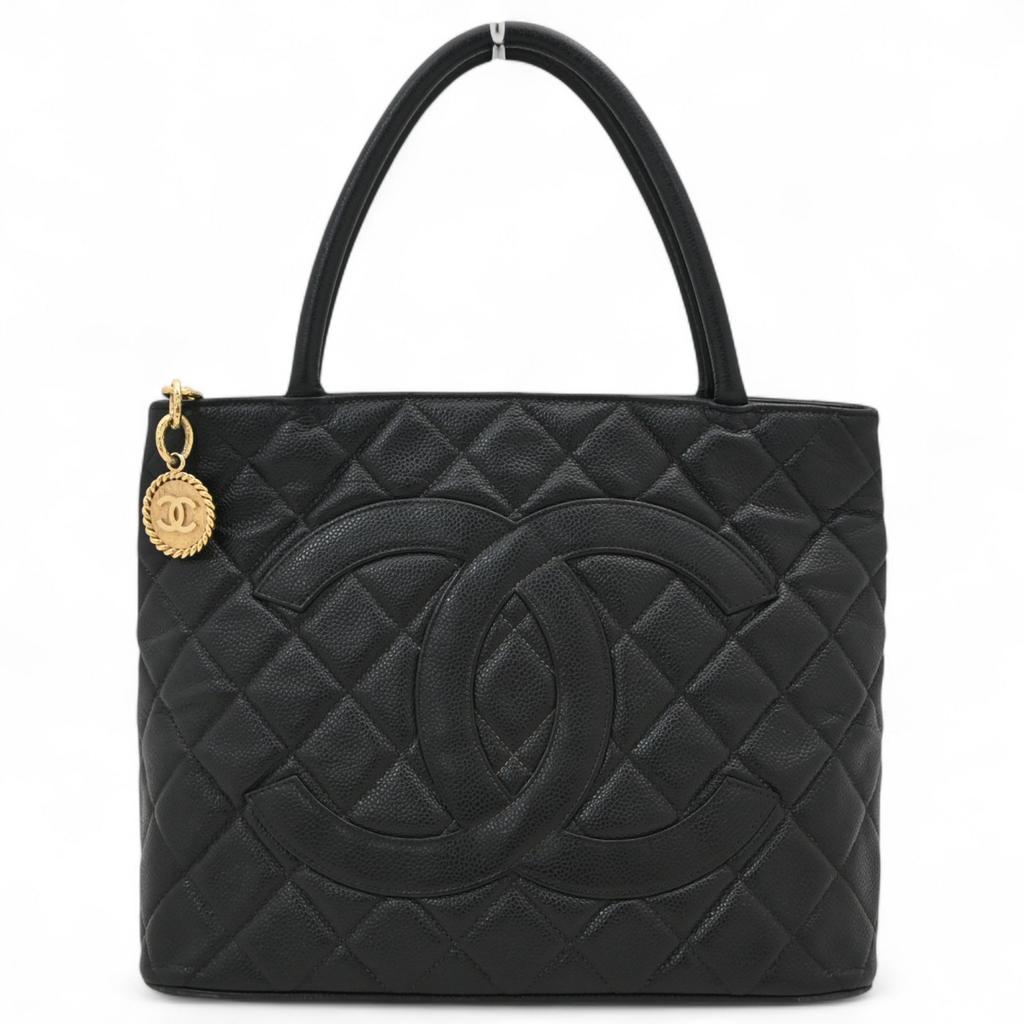 Auth CHANEL Matelasse Reissue Tote Bag Caviar Skin ch99128ht
