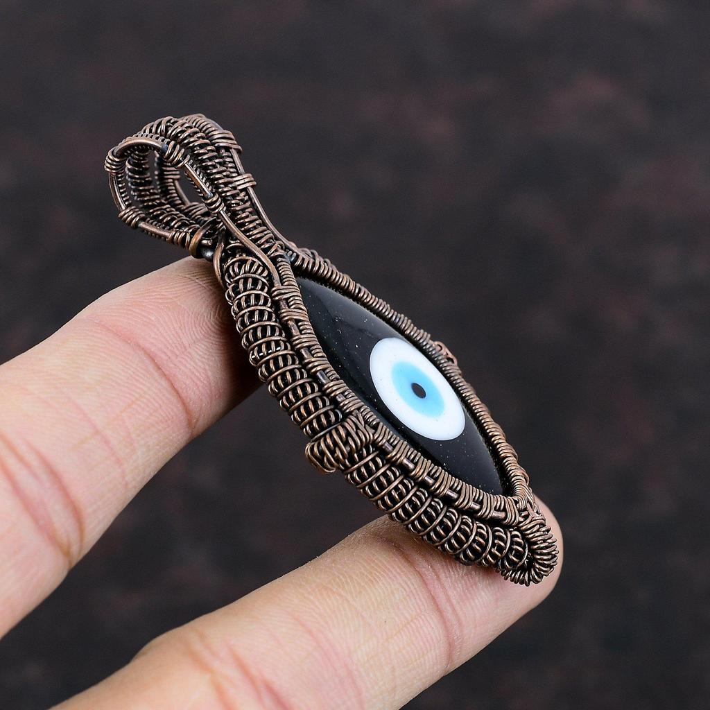 Pingente de mau olhado preto com fio de cobre enrolado, pingente de estilo único, joias com pedras preciosas enroladas, joias de cobre feitas à mão para presente