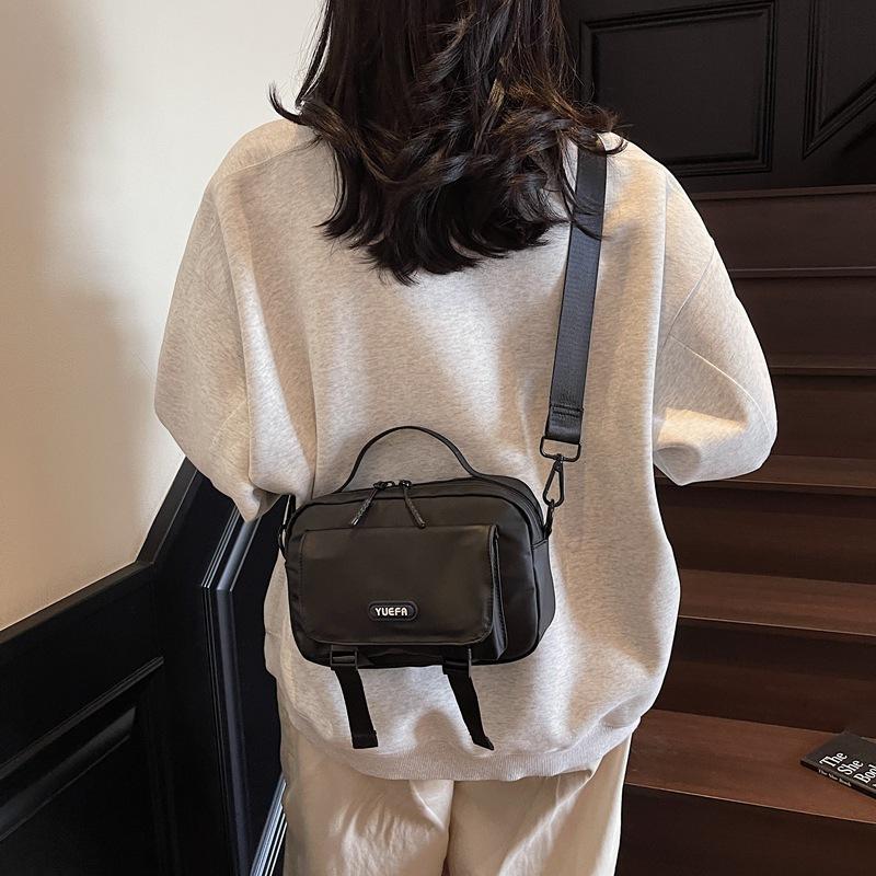 Single Shoulder Messenger Bag Large Capacity Small Square Bag Neutral Wind Messenger Bag Unisex Mobile Phone Bag Tide