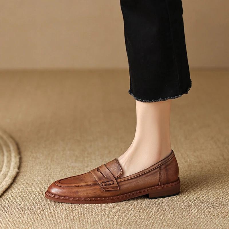 Fashion NEW Spring/Autumn Women Loafers Genuine Leather Shoes for Women Square Toe Low Heel Women Pumps Concise Retro Soft Black Shoes