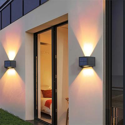 Oświetlenie LED – Lampy solarne LED