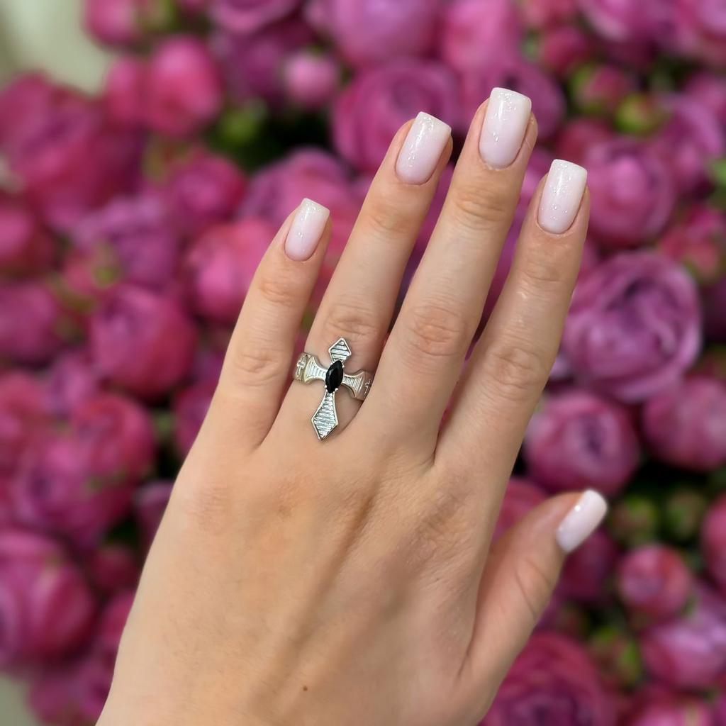 Silver Ring with Cubic Zirconia, Product Weight 5.39 G (2175643)