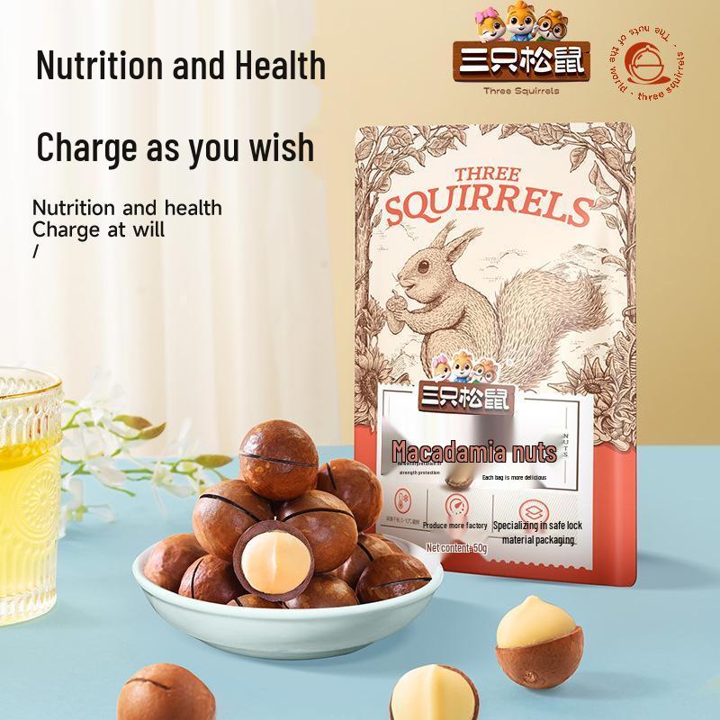 Three Squirrels Macadamia Nuts