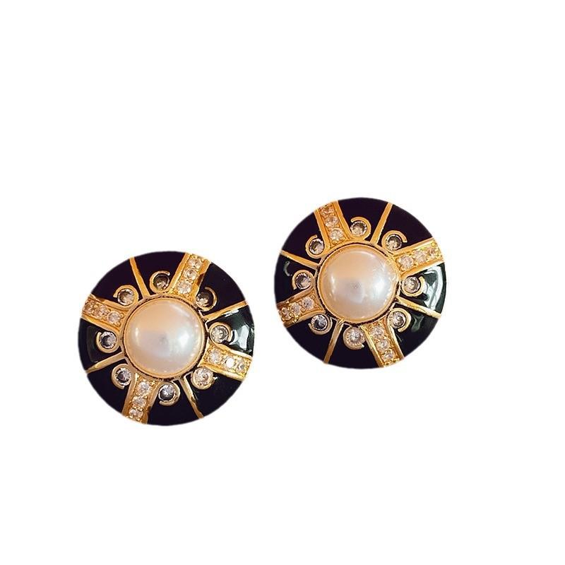 Black Enamel Oil Drop Butterfly Earrings Retro Versatile High-end Stud Earrings Niche Earrings Women