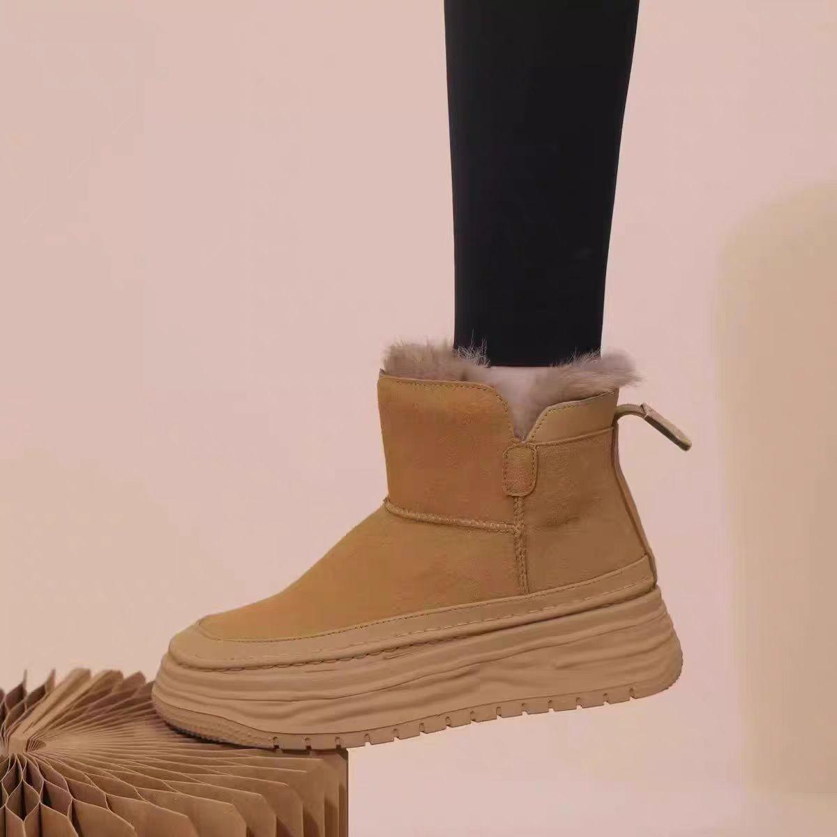 

Autumn and winter new fur integrated thick-soled snow boots women s piled thickened cotton boots non-slip cotton shoes 40