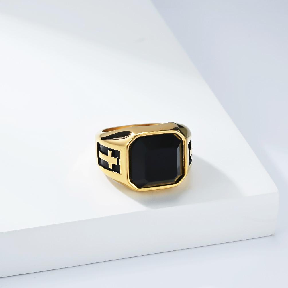Vintage Street Style Black Onyx Cross Ring for Men, Unique High-end Accessory