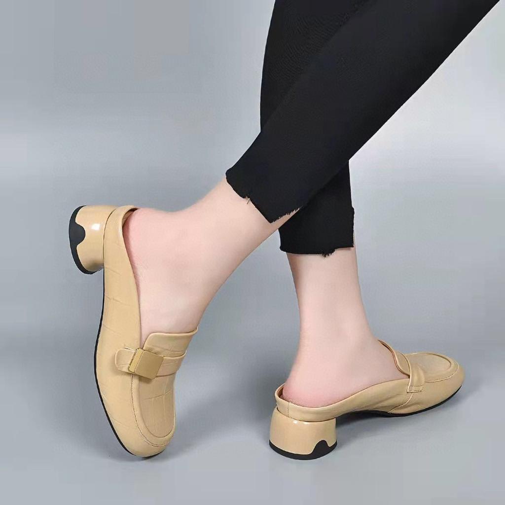 Baotou Outer Slippers Spring and Round Head Low Heel Cool Slippers Embossed Cow Patent Leather Square Buckle