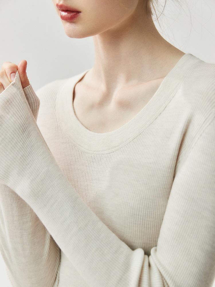 Women's Slim-Fit U-Neck Sweater — Fine Merino Wool, Autumn/Winter Collection