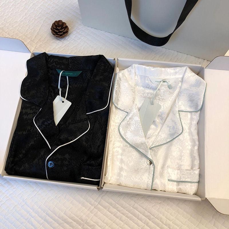 "Jarní luxusní pár pyžamový set z ledového hedvábí - top s dlouhým rukávem a žakárové kalhoty"